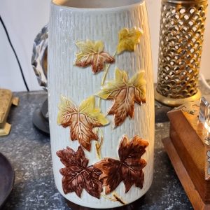 Sylvac 3995 Autumn Leaves Vase