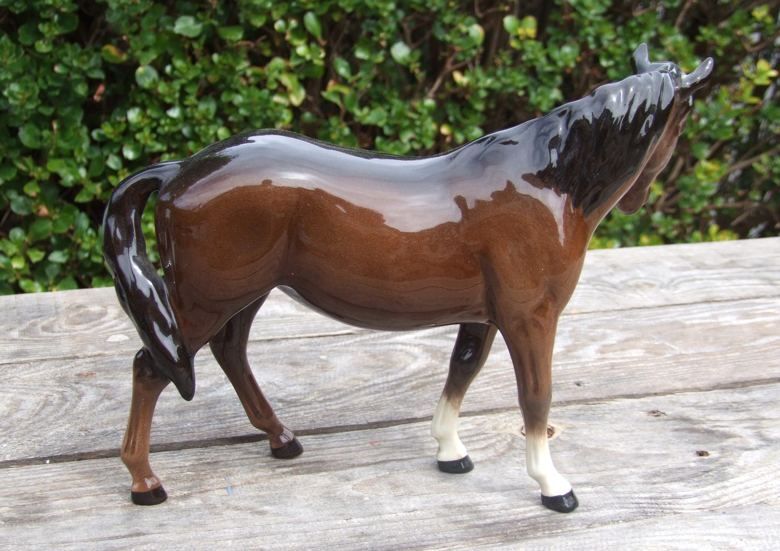 Beswick Mare Facing Left Bay Brown Gloss Version 976 - Image 3