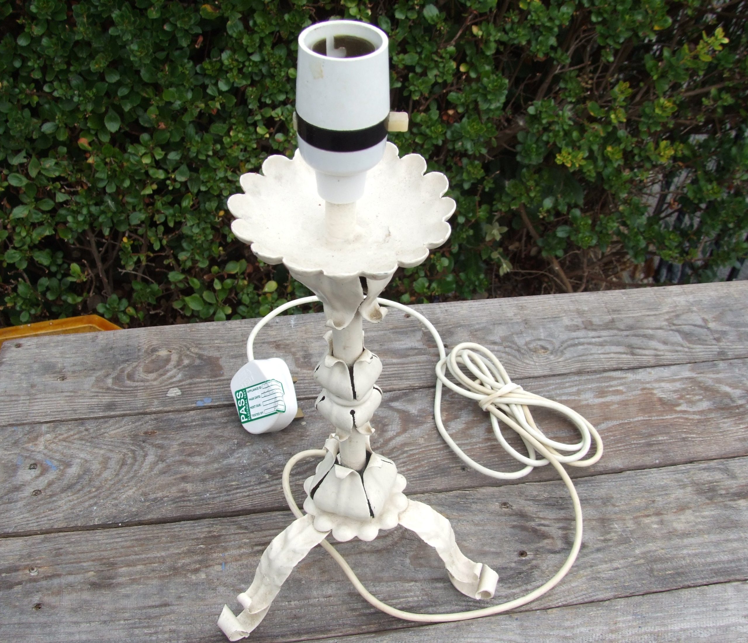 Vintage Wrought Iron Scrollwork Lamp - Image 4